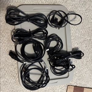 Source Unknown Black Cables Set